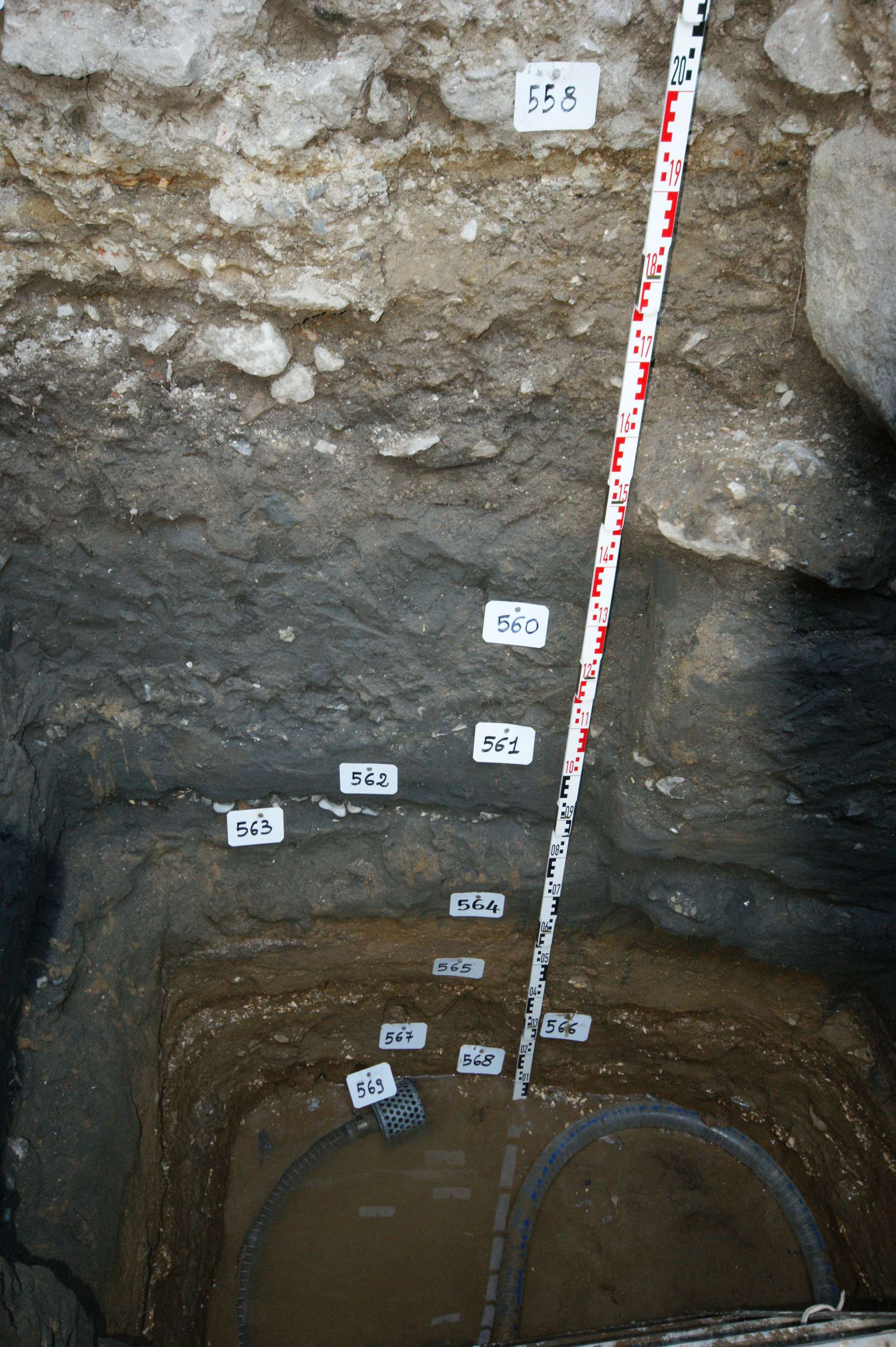 Trench_in_Magdala_site